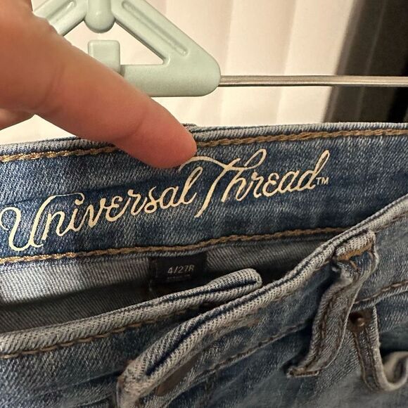 Universal Thread light wash distressed jeans with cuffs - Picture 5 of 8